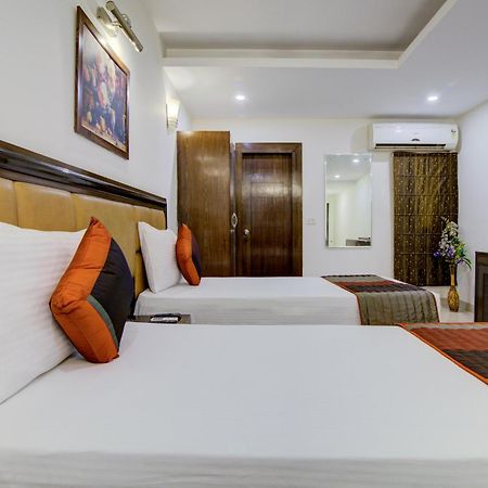 Airport La Sapphire Hotel & Restaurant New Delhi Luaran gambar