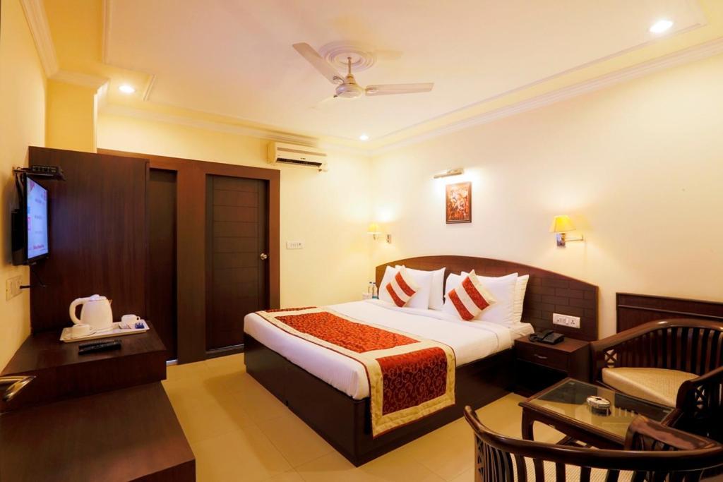 Airport La Sapphire Hotel & Restaurant New Delhi Luaran gambar