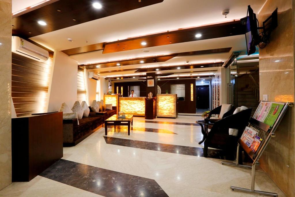 Airport La Sapphire Hotel & Restaurant New Delhi Luaran gambar