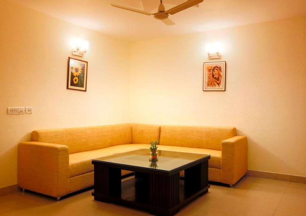 Airport La Sapphire Hotel & Restaurant New Delhi Luaran gambar